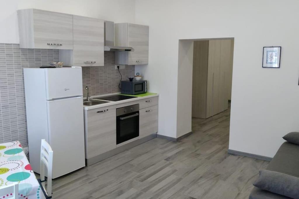 Intero Appartamento Zona Porto Porto Torres Extérieur photo